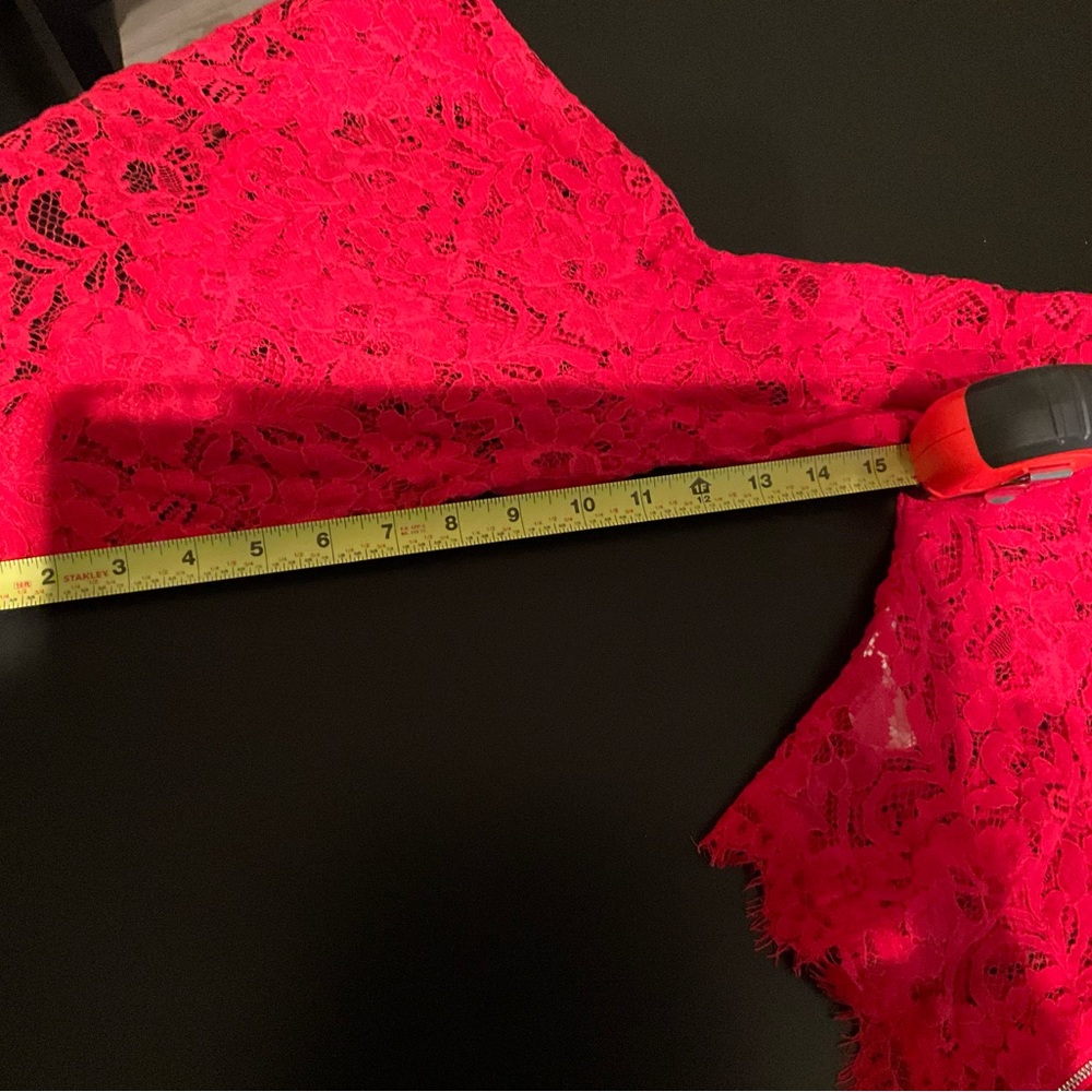 Red blouse - Picture 3 of 3
